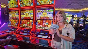 hsc777 Captain's Bounty Liga 1 and live casino interface